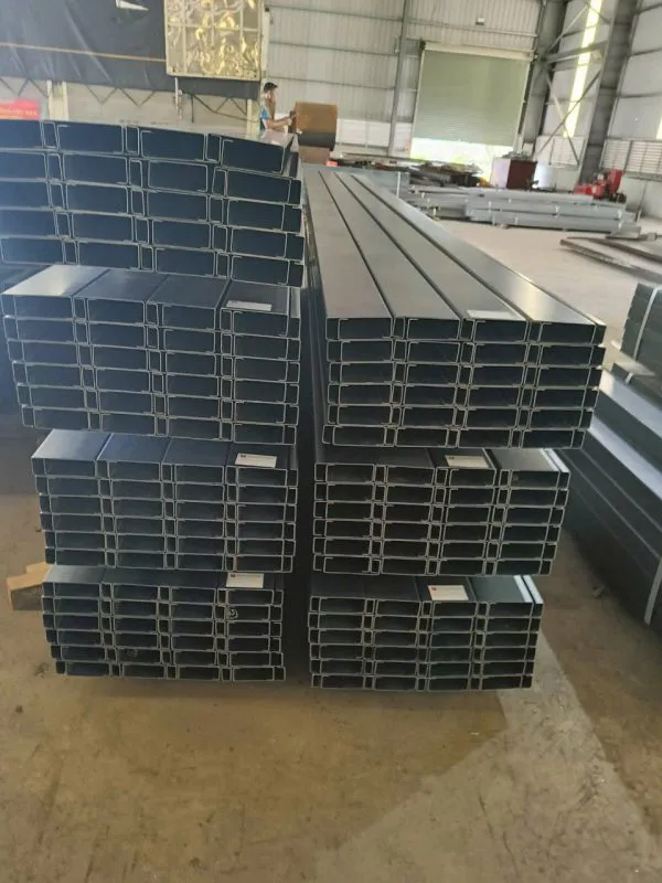 Thép xà gồ - U dập