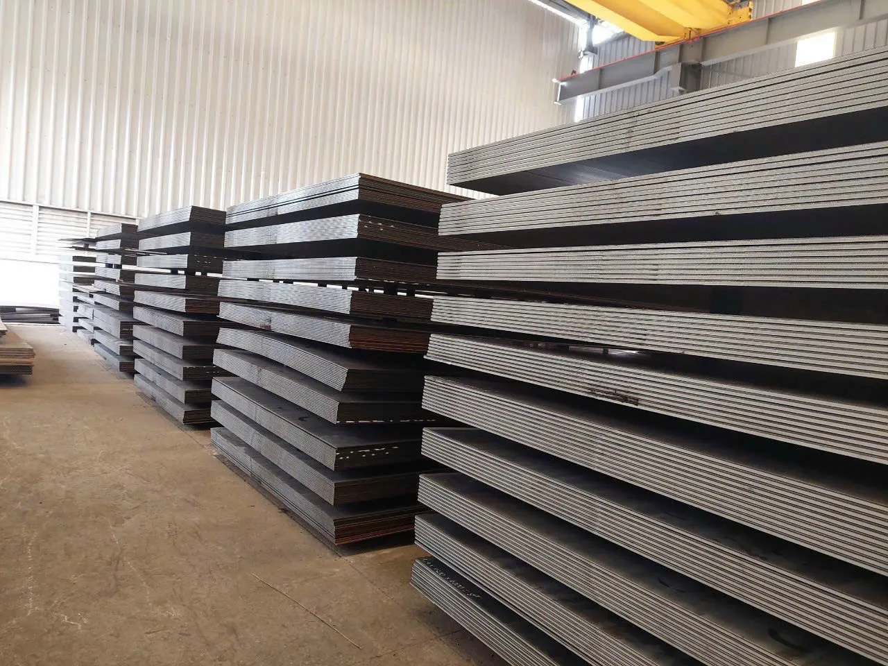 Các thông tin của thép cuộn cán nóng – HRC ở Việt Nam